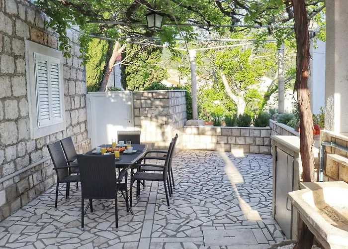 Dream House * טרסטנו