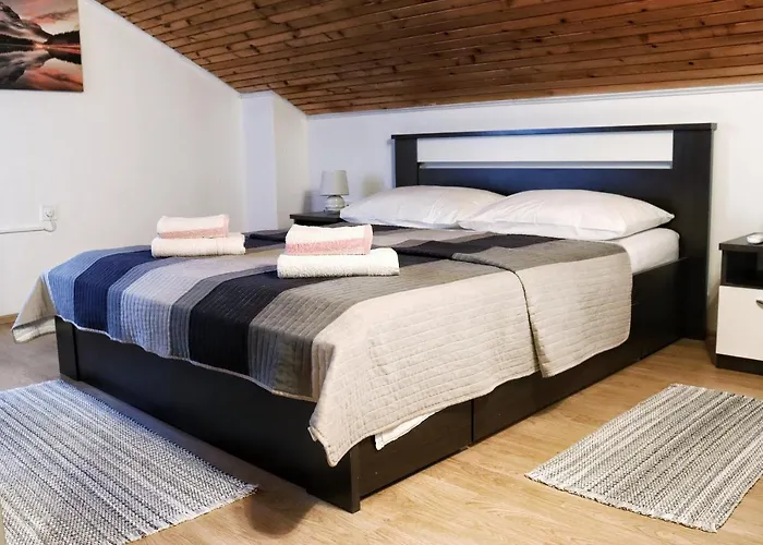 Dream House * טרסטנו