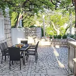 Dream House * טרסטנו