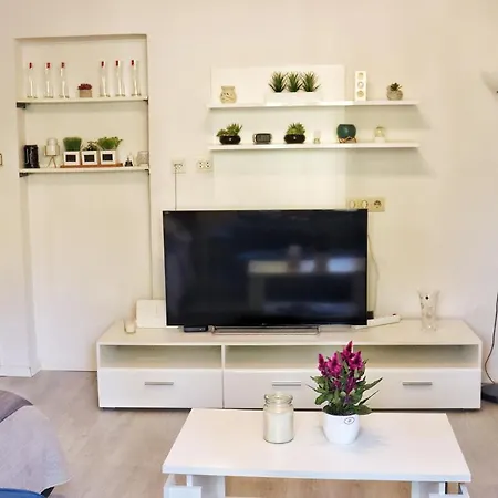 Dream House * טרסטנו